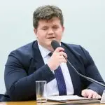 felipe rigoni - pl das fake news