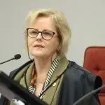 ao contrário