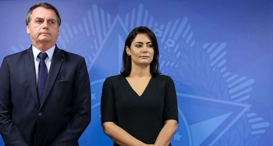 Michelle se encontra com Moraes para pedir regime domiciliar a Bolsonaro