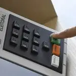 Mais de 300 mil eleitores vão votar em trânsito