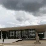 Para o stf