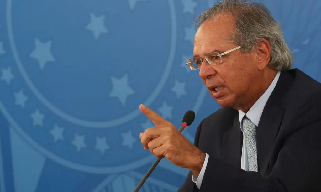 crime contra o brasil