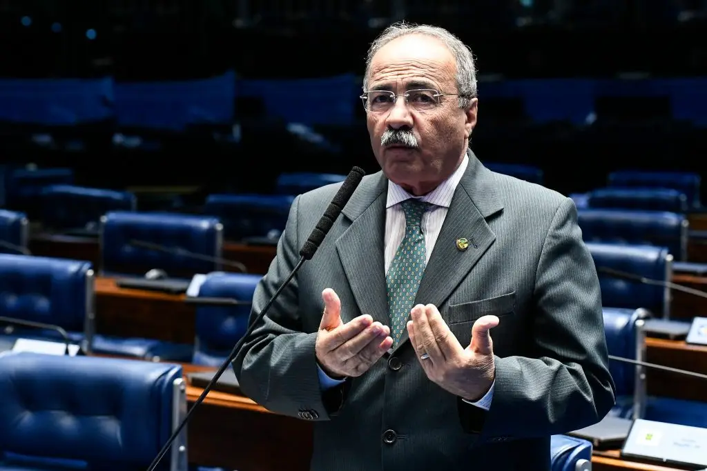 senador