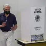 temer vota em covas