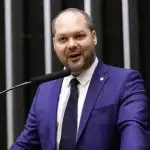 deputado federal heitor freire - psl-ce - contra obrigatoriedade de vacinas da covid-19
