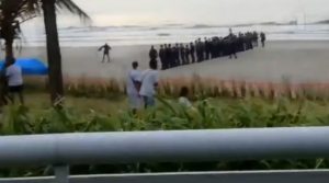 pm de são paulo x turistas - bombas de efeito moral