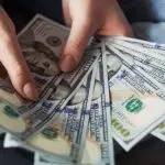 servidores públicos - iniciativa privada - brasil