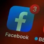 facebook - multa milionária - itália