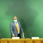 ministro da saúde