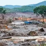 Área afetada pelo rompimento de barragem no distrito de Bento Rodrigues, zona rural de Mariana, em Minas Gerais Foto: Antônio Cruz/Agência Brasil