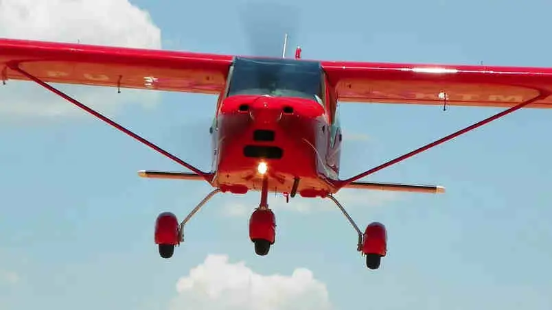 avião