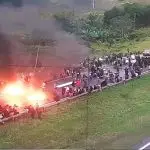 índios