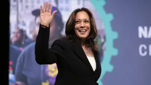 A vice-presidente, Kamala Harris, vai concorrer à Presidência no lugar de Joe Biden | Foto: Reprodução/Flickr