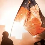 América