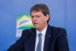 Muitos eleitores anularam o voto ao votar 22 para Tarcísio