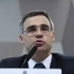 andré mendonça política