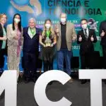 Estudante de Medicina da FMRP USP, durante premiação em Brasília