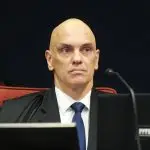 Ministro do STF Alexandre de Moraes, pede informações sobre viagem de Carlos Bolsonaro