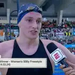 Lia Thomas, a nadadora trans que venceu mulheres com quase uma piscina de vantagem e sagrou-se campeã da liga universitária norte-americana (NCAA)