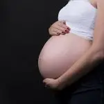 Senado aprova dispensa de aval do marido para laqueadura