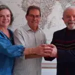 Presidente do PT, deputada Gleisi Hoffmann, presidente do Solidariedade, deputado Paulinho da Força, e ex-presidente Lula