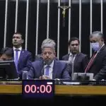 Em destaque, presidente da Câmara, Arthur Lira