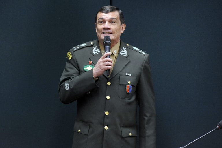 Moraes autoriza general condenado pelo 8/1 a fazer Enem