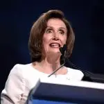 Nancy Pelosi, a presidente da Câmara dos Estados Unidos | Foto: Gage Skidmore/Flickr