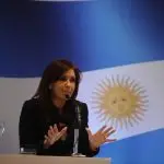 A então presidente da Argentina, Cristina Kirchner, durante reunião em Istambul, para fechar contratos comerciais - 21/01/2011 | Foto: Reprodução/Shutterstock