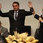 Em culto na Câmara, Bolsonaro diz que luta é do bem contra o mal