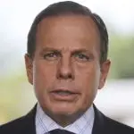 O governador de São Paulo, João Doria, fala à imprensa, após encontro com o presidente em exercício, General Hamilton Mourão