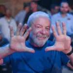 Lula repete erros de Dilma
