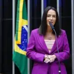 Amalia Barros Nikolas Ferreira