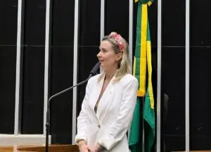 Psol Júlia Zanatta