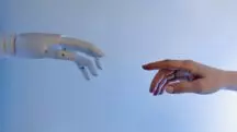 Robô ser humano - Ucrânia