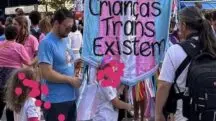parada lgbt crianças trans