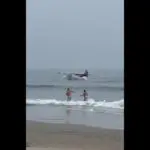 avião praia