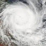 ciclone muito raro - mortes e destruição - noa - nasa - nova - frente fria - alerta - rajadas de vento