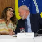 governo lula toalhas