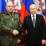 Putin demite general desaparecido