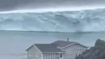 iceberg gigante canadá