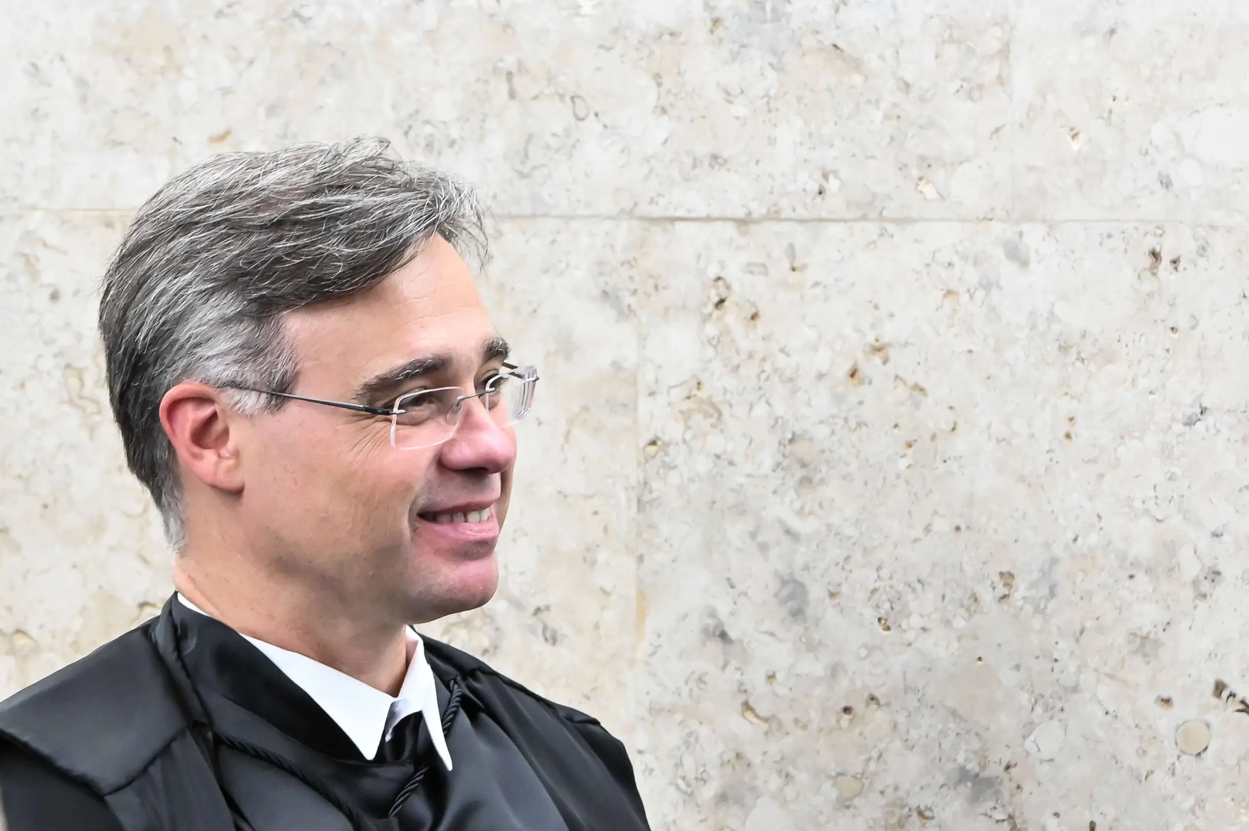 O ministro André Mendonça, do Supremo Tribunal Federal (STF), durante a posse de Cristiano Zanin como juiz da Corte - 03/08/2023 | Foto: Ton Molina/Estadão Conteúdo