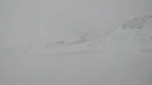 Caminhoneiros presos nevasca