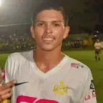 jogador de futebol morto crocodilo