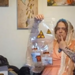 mulher trans testículos