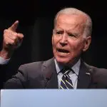 Biden, 81, tem enfrentado lapsos de memória e trocas de palavras, comuns para sua idade | Reprodução/Wikimedia Commons/Gage Skidmore