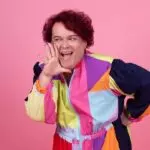 ator globo não binário