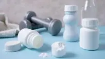 Embora usada na suplementação em sua forma concentrada, o corpo produz a creatina naturalmente | Foto: Reprodução/Freepik