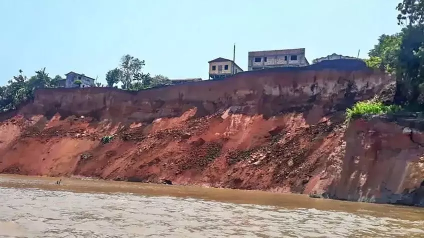 deslizamento terra amazonas
