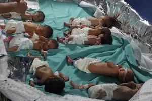 bebês prematuros no Hospital Al-Shifa, em Gaza